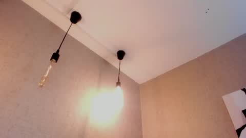 Loren   online show from 07/31/26, 12:04