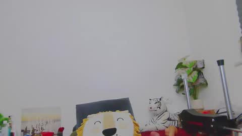 Hi Im Lorena an independent model Im waiting for you for any craziness you dream of... online show from 03/18/26, 05:05