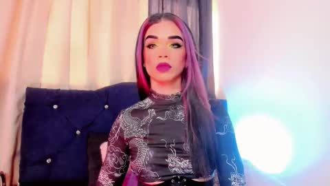 lesly lorena online show from 05/20/26, 07:20