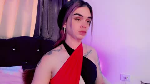 lesly lorena online show from 05/30/26, 07:44