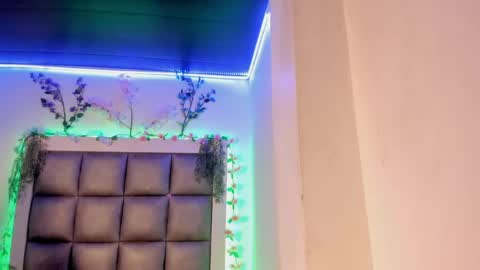 lorena_jade online show from 04/13/26, 04:07