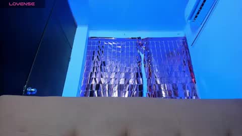 Snapshot of lorena_parlove chatting on 02/26/25, 08:00 Lorena Parlove online show from 02/26/25, 08:00