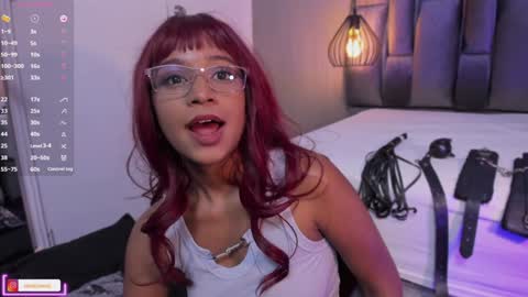 Lorena Vieira  online show from 02/03/25, 10:11