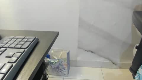 Snapshot of lorena_watson chatting on 02/15/25, 07:06 lorena_watson online show from 02/15/25, 07:06