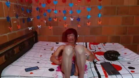 Lorena Capelli online show from 10/23/25, 12:10