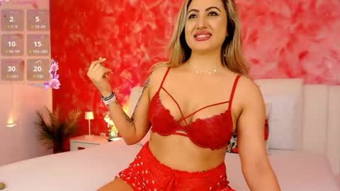 Snapshot of lorenafire chatting on 07/16/26, 04:18 lorenafire online show from 07/16/26, 04:18