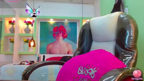 lore online show from 11/24/25, 04:23