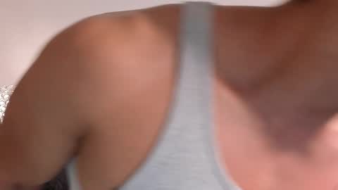 Snapshot of lorenzo_ferrec chatting on 09/14/25, 12:32 Lorenzo F online show from 09/14/25, 12:32