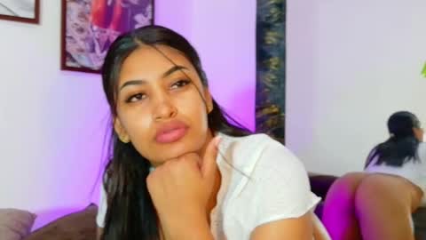 loretahorny online show from 02/06/26, 01:36