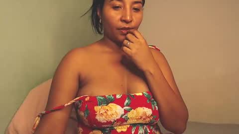 Snapshot of loretta_ chatting on 01/16/25, 12:45 Loretta Gmez online show from 01/16/25, 12:45