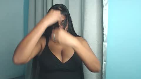 Snapshot of loretta_ chatting on 11/05/25, 12:32 Loretta Gmez online show from 11/05/25, 12:32