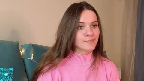 Snapshot of lorettadunnelli chatting on 10/18/25, 07:03 Chloe for Fan BlackHole online show from 10/18/25, 07:03