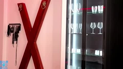 Snapshot of lorettadunnelli chatting on 12/13/25, 07:42 Chloe for Fan BlackHole online show from 12/13/25, 07:42