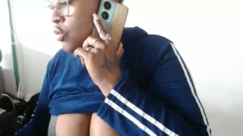 loretybighot online show from 02/21/25, 06:37