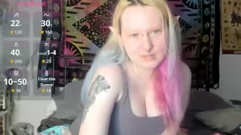 Lori Critter online show from 04/16/26, 10:16