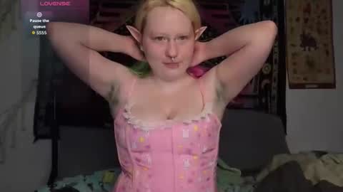 Lori Critter online show from 05/05/26, 10:34