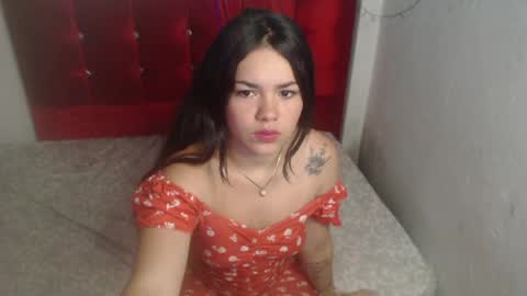 loriiiany online show from 04/04/26, 03:38