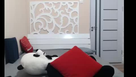 LorraGrey online show from 01/12/25, 05:13