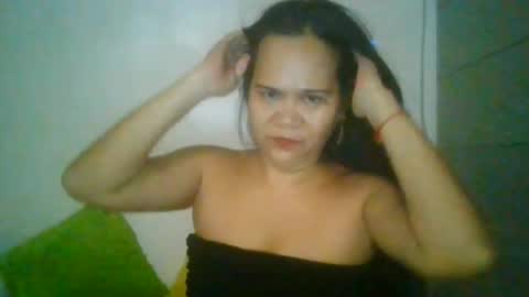 Snapshot of lorraine_cola chatting on 07/24/26, 10:35 Lorraine online show from 07/24/26, 10:35