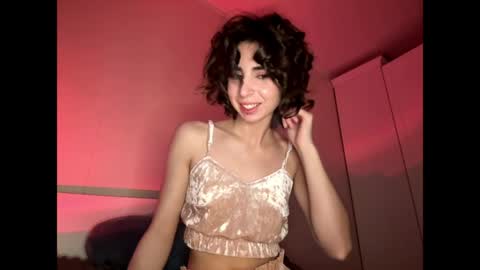 Snapshot of lorrettasittre chatting on 04/05/26, 12:24 Amy online show from 04/05/26, 12:24