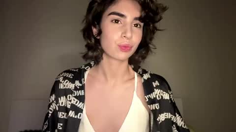 Snapshot of lorrettasittre chatting on 04/14/26, 12:22 Amy online show from 04/14/26, 12:22