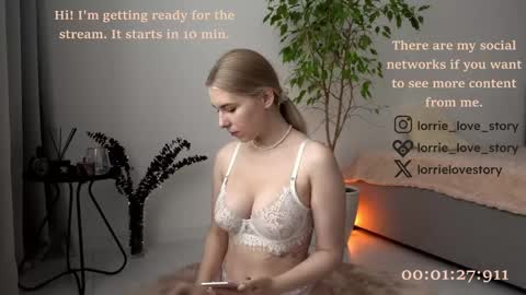 Snapshot of lorrie_love_story chatting on 01/06/25, 01:19 Lorrie online show from 01/06/25, 01:19