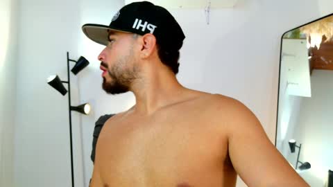 JUAN  JUAN online show from 04/09/26, 03:17