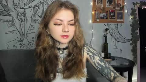 lostallice online show from 10/01/25, 03:45