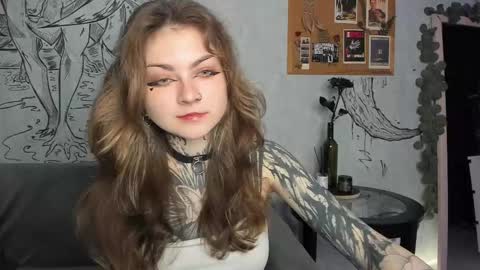 lostallice online show from 11/20/25, 04:12