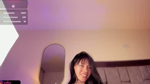 Lottie Lyn online show from 04/11/26, 07:45