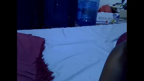 lotty_lavilla online show from 11/30/25, 12:09