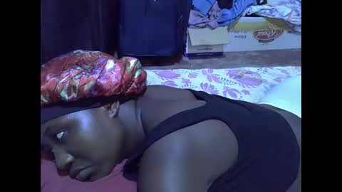 lotty_lavilla online show from 01/17/26, 06:33