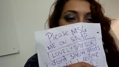 lotusbloom5 online show from 04/16/26, 06:19