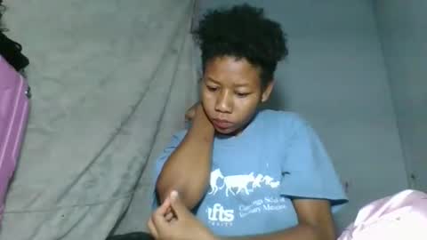 louane98 online show from 03/10/26, 03:11