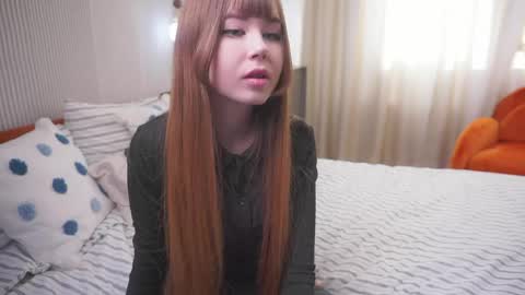 Snapshot of louettakarn chatting on 04/15/26, 01:07 Sade online show from 04/15/26, 01:07