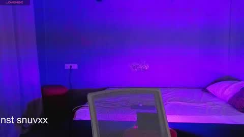 Snapshot of louie_evans chatting on 09/19/25, 09:59 louie_evans online show from 09/19/25, 09:59