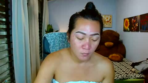 Snapshot of louie_sexy chatting on 06/20/26, 06:05 Cathy online show from 06/20/26, 06:05
