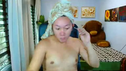 Snapshot of louie_sexy chatting on 06/24/26, 03:27 Cathy online show from 06/24/26, 03:27