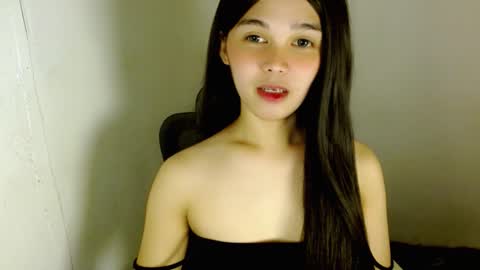 louilalicious online show from 12/19/25, 01:34