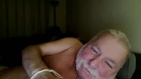 louis_chokdee online show from 10/30/25, 07:47