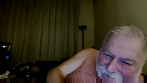 louis_chokdee online show from 11/15/25, 04:58