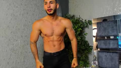 Louis online show from 10/02/25, 07:43