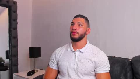 Louis online show from 02/06/26, 09:51