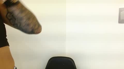 Louis K online show from 11/05/25, 11:21