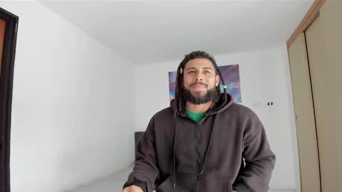 louis_marley_ online show from 01/12/26, 06:46