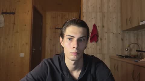 Mark online show from 11/01/25, 04:42