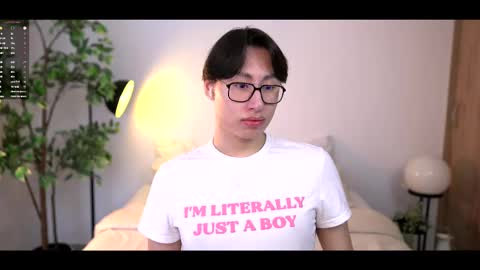 Louis online show from 09/22/25, 12:40