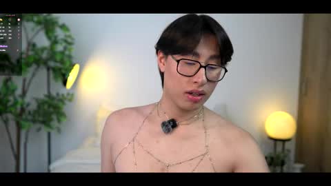 Louis online show from 03/12/26, 08:48