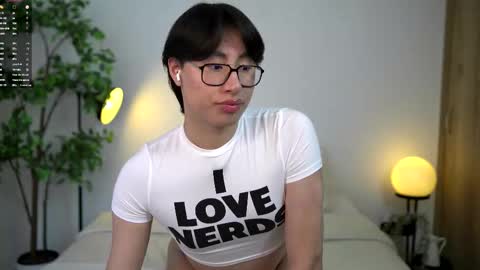 Louis online show from 03/21/26, 01:26