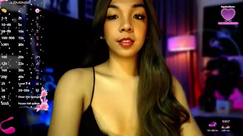 Louisa online show from 10/25/25, 02:30